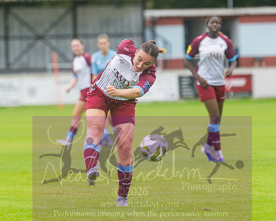 Chesham Utd 3 v 2 Woodley United (140 of 422)