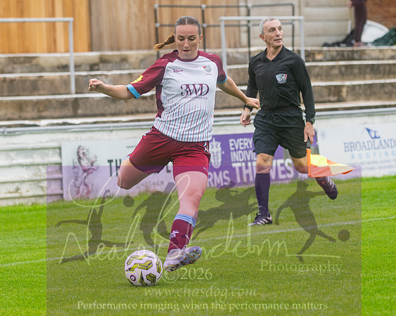 Chesham Utd 3 v 2 Woodley United (145 of 422)