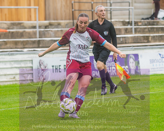 Chesham Utd 3 v 2 Woodley United (146 of 422)