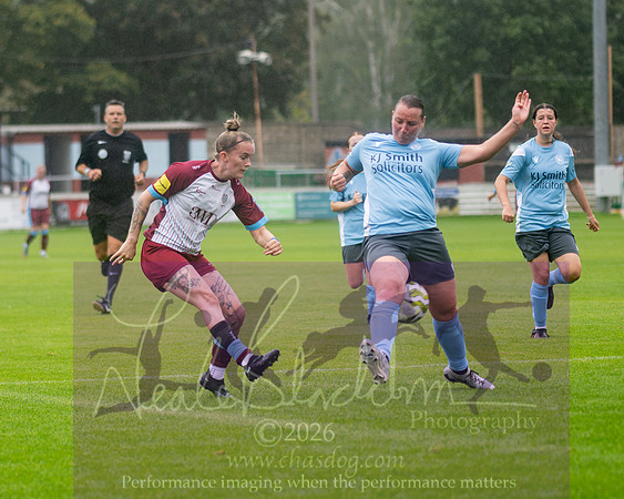 Chesham Utd 3 v 2 Woodley United (154 of 422)