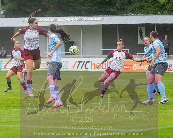 Chesham Utd 3 v 2 Woodley United (155 of 422)