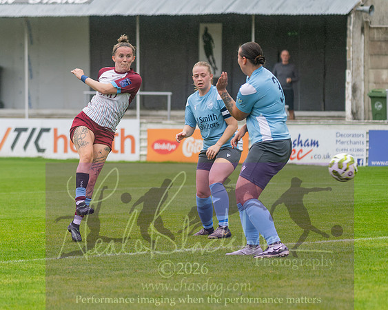 Chesham Utd 3 v 2 Woodley United (160 of 422)