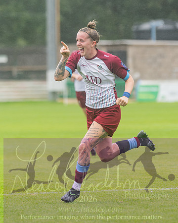 Chesham Utd 3 v 2 Woodley United (164 of 422)