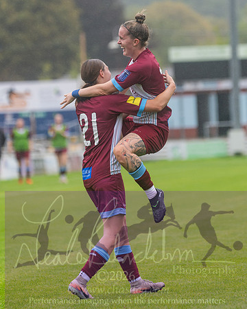 Chesham Utd 3 v 2 Woodley United (169 of 422)