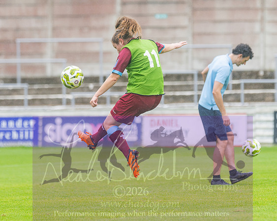 Chesham Utd 3 v 2 Woodley United (192 of 422)
