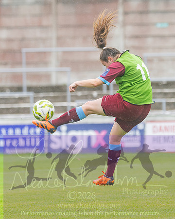 Chesham Utd 3 v 2 Woodley United (194 of 422)