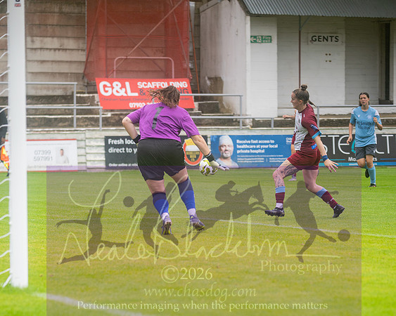 Chesham Utd 3 v 2 Woodley United (198 of 422)