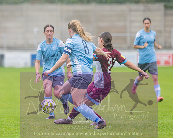 Chesham Utd 3 v 2 Woodley United (211 of 422)