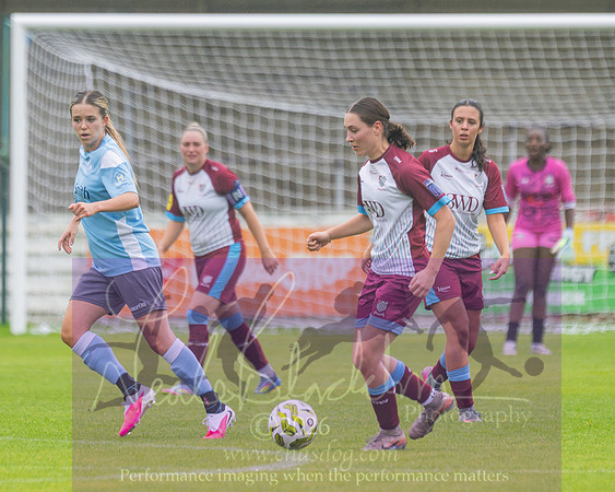 Chesham Utd 3 v 2 Woodley United (228 of 422)