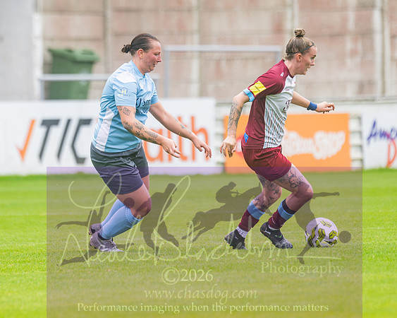 Chesham Utd 3 v 2 Woodley United (254 of 422)