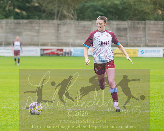 Chesham Utd 3 v 2 Woodley United (258 of 422)