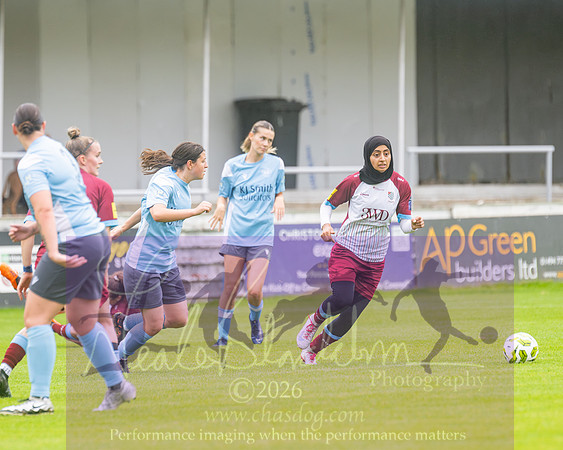 Chesham Utd 3 v 2 Woodley United (277 of 422)