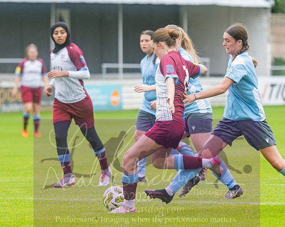 Chesham Utd 3 v 2 Woodley United (291 of 422)