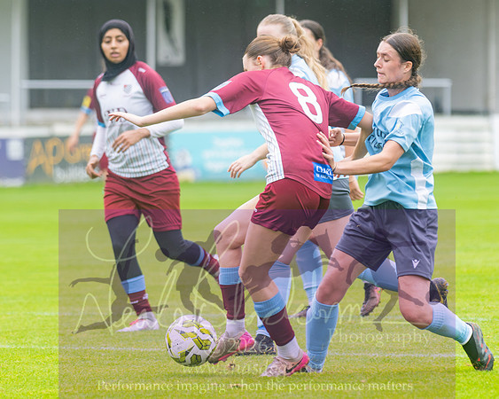 Chesham Utd 3 v 2 Woodley United (292 of 422)