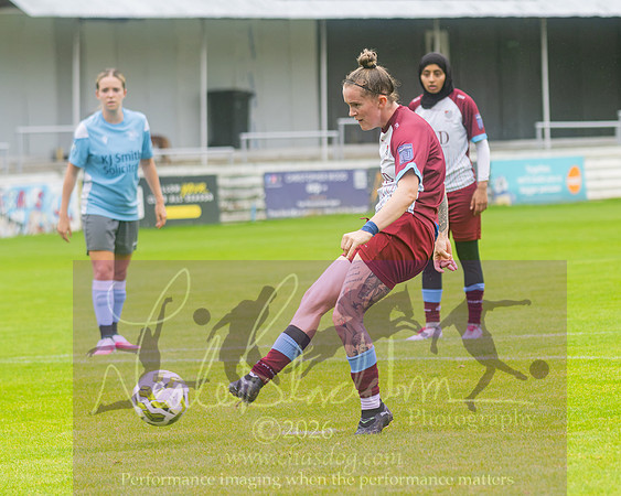Chesham Utd 3 v 2 Woodley United (297 of 422)