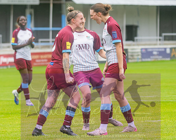 Chesham Utd 3 v 2 Woodley United (307 of 422)