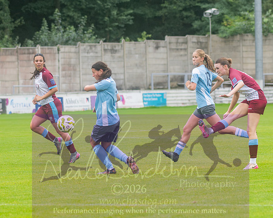 Chesham Utd 3 v 2 Woodley United (316 of 422)