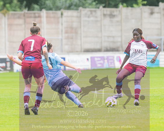 Chesham Utd 3 v 2 Woodley United (318 of 422)