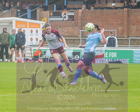 Chesham Utd 3 v 2 Woodley United (322 of 422)
