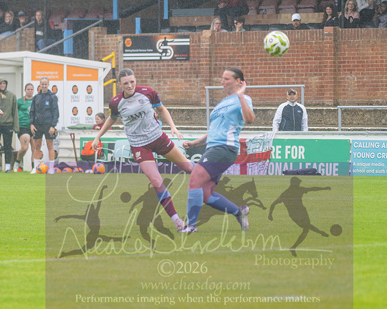 Chesham Utd 3 v 2 Woodley United (323 of 422)