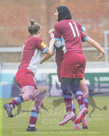 Chesham Utd 3 v 2 Woodley United (329 of 422)