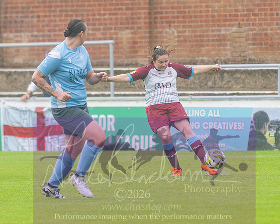 Chesham Utd 3 v 2 Woodley United (359 of 422)