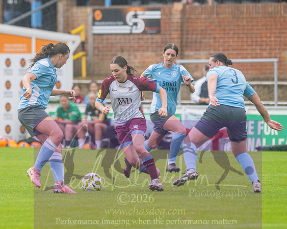 Chesham Utd 3 v 2 Woodley United (367 of 422)