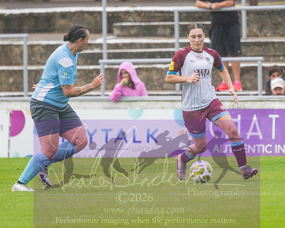 Chesham Utd 3 v 2 Woodley United (372 of 422)