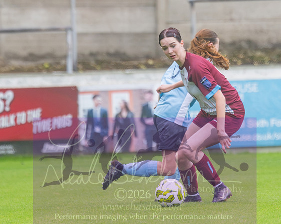 Chesham Utd 3 v 2 Woodley United (395 of 422)