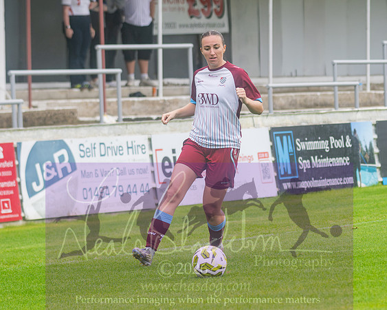 Chesham Utd 3 v 2 Woodley United (399 of 422)
