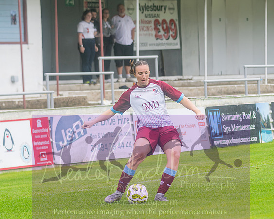 Chesham Utd 3 v 2 Woodley United (400 of 422)