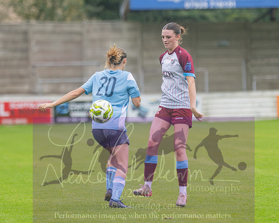 Chesham Utd 3 v 2 Woodley United (403 of 422)