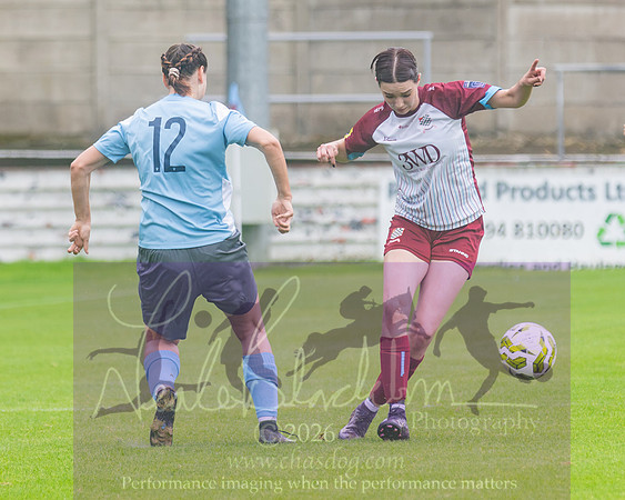 Chesham Utd 3 v 2 Woodley United (411 of 422)