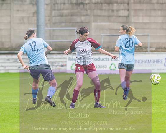 Chesham Utd 3 v 2 Woodley United (412 of 422)