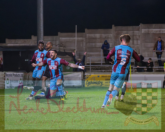Chesham Utd 3 v 1 Chippenham Town (270 of 416)