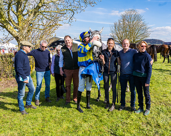 Race 4 - The Warehouse Reit Mixed Open Race  (96 of 124)