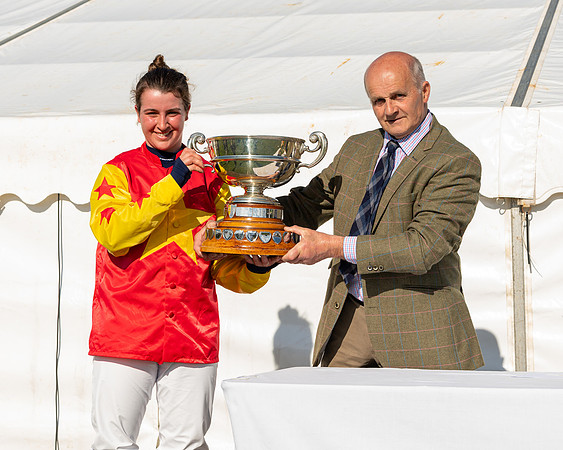 Race 5 - Novice and Veteran Riders (90 of 91)