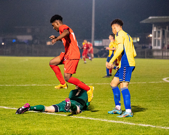 Beaconsfield Town U23