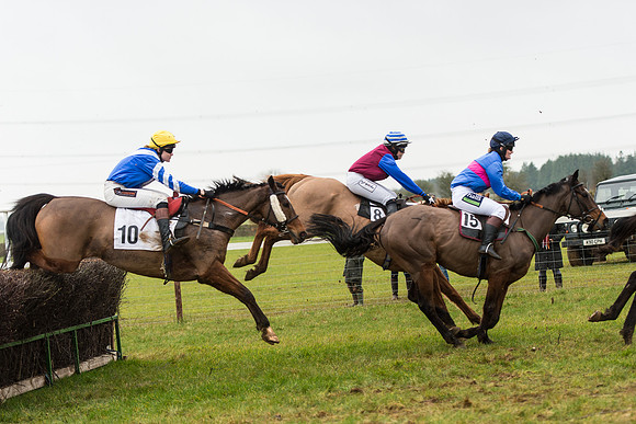Race 4 - Ladies Open Race (19 of 52).jpg