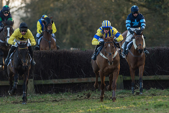 Race 6 - Open Maiden Div 1 (25 of 83).jpg