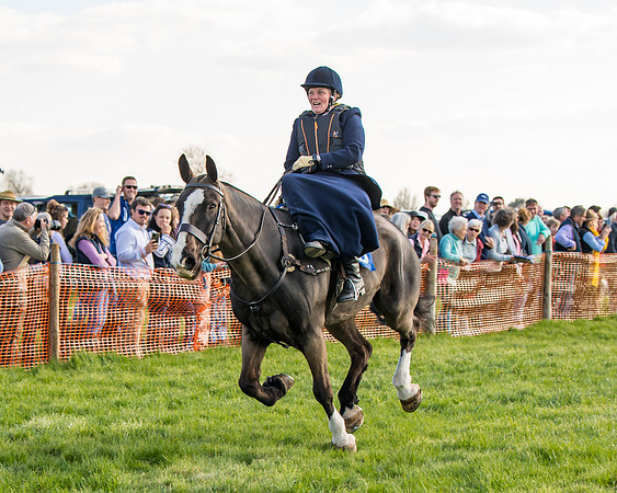Side Saddle dash  (75 of 170)