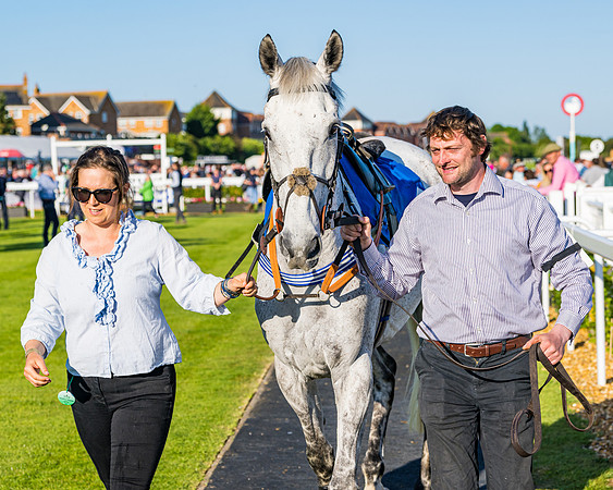 Race 4 - Foxhunters Championship (8 of 175)