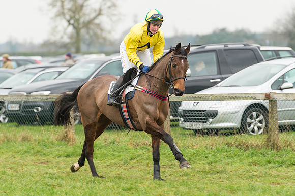 Race 4 - Ladies Open Race (31 of 96).jpg