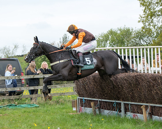 Race 3 - Warwickshire Hunt Members (31 of 65)