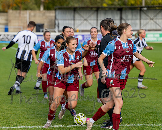 Chesham United 3v2 Wimborne Town (36 of 538)