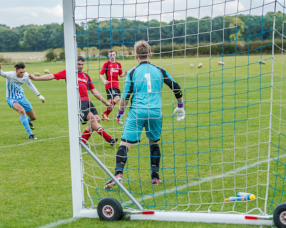 AFC Oaklands 2 v 1 Bengeo Trinity - Warm Up (152 of 297)