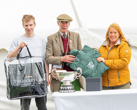 Race 2 - ROR and veteran Horse Conditions race (75 of 77)