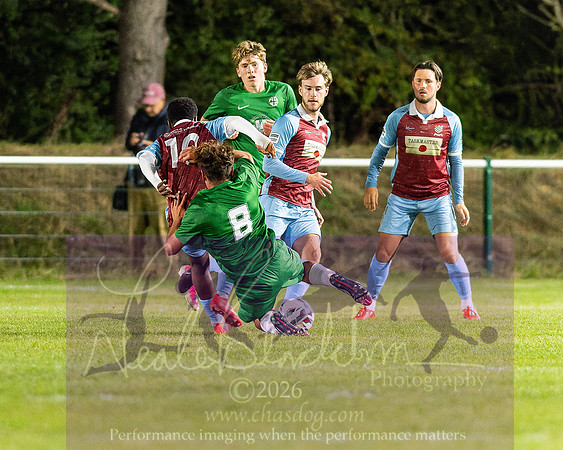 Holmer Green 3 [7]v 3[6] Chesham United (99 of 490)
