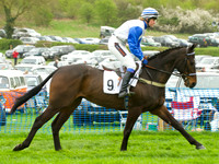 Race 4 - Novice and Veteran Riders