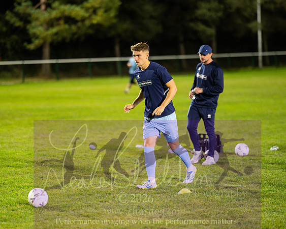 Holmer Green 3 [7]v 3[6] Chesham United (44 of 490)